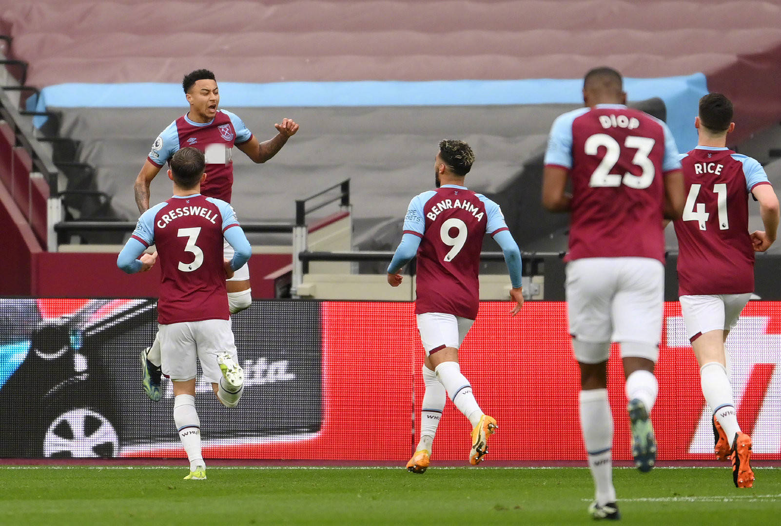 方的进攻 方的进攻